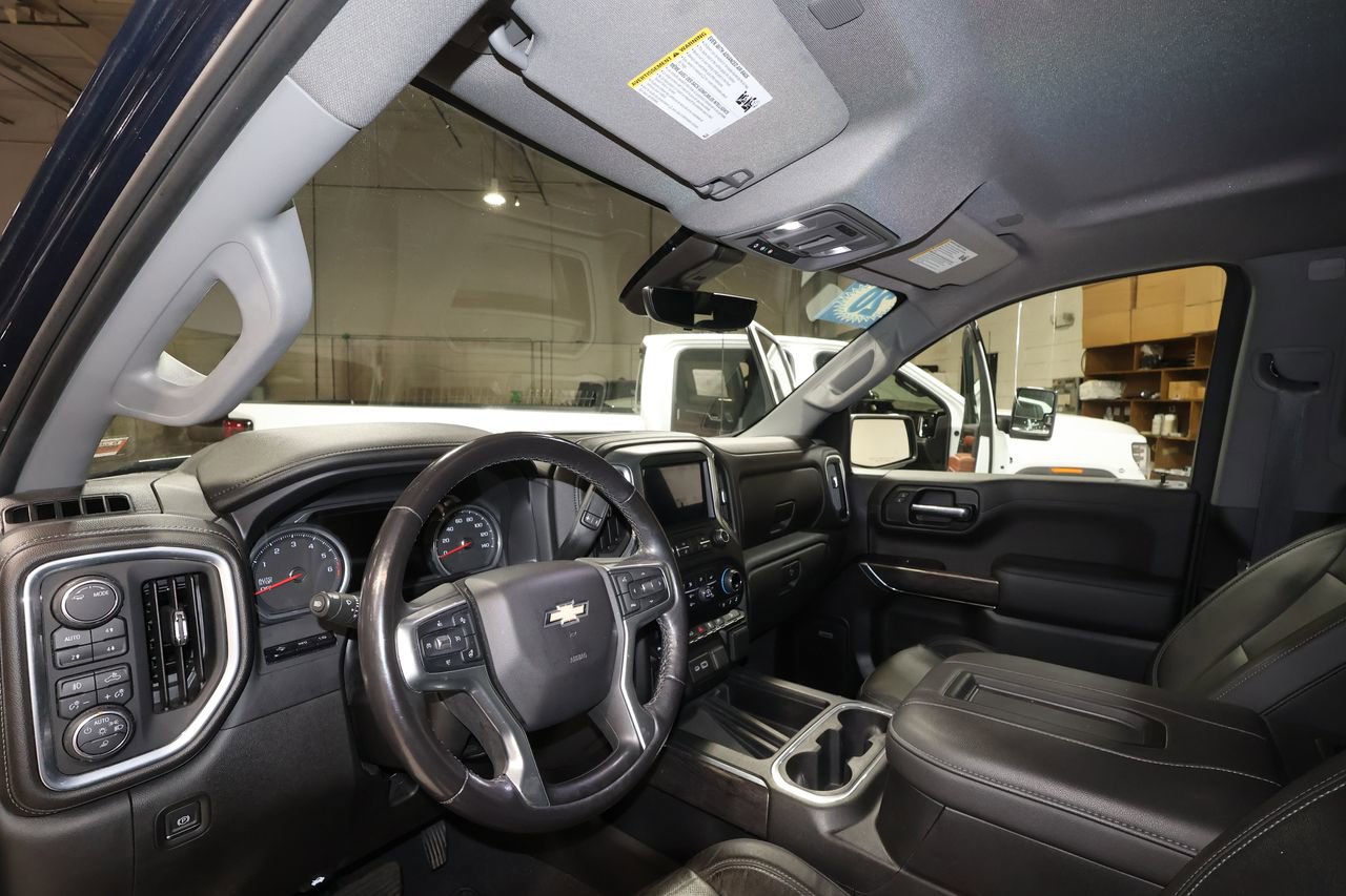 Certified 2020 Chevrolet Silverado 1500 LTZ w/ Technology Package image 9