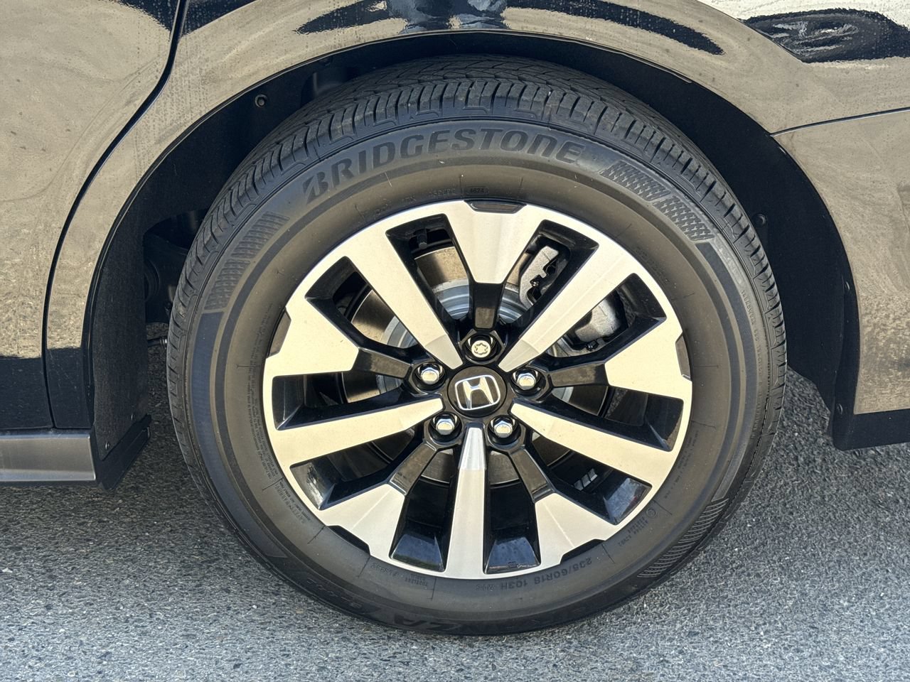 Used 2025 Honda Odyssey EX-L image 30
