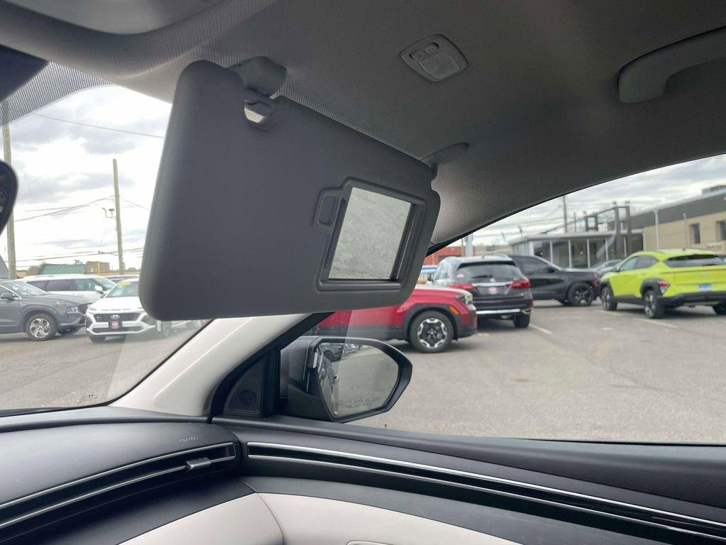 Used 2023 Hyundai Tucson SEL image 32