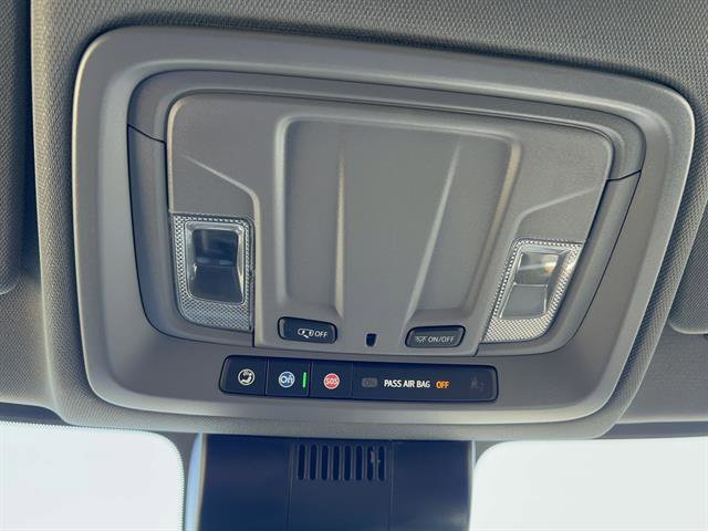 Used 2025 Chevrolet Silverado 1500 LT image 23