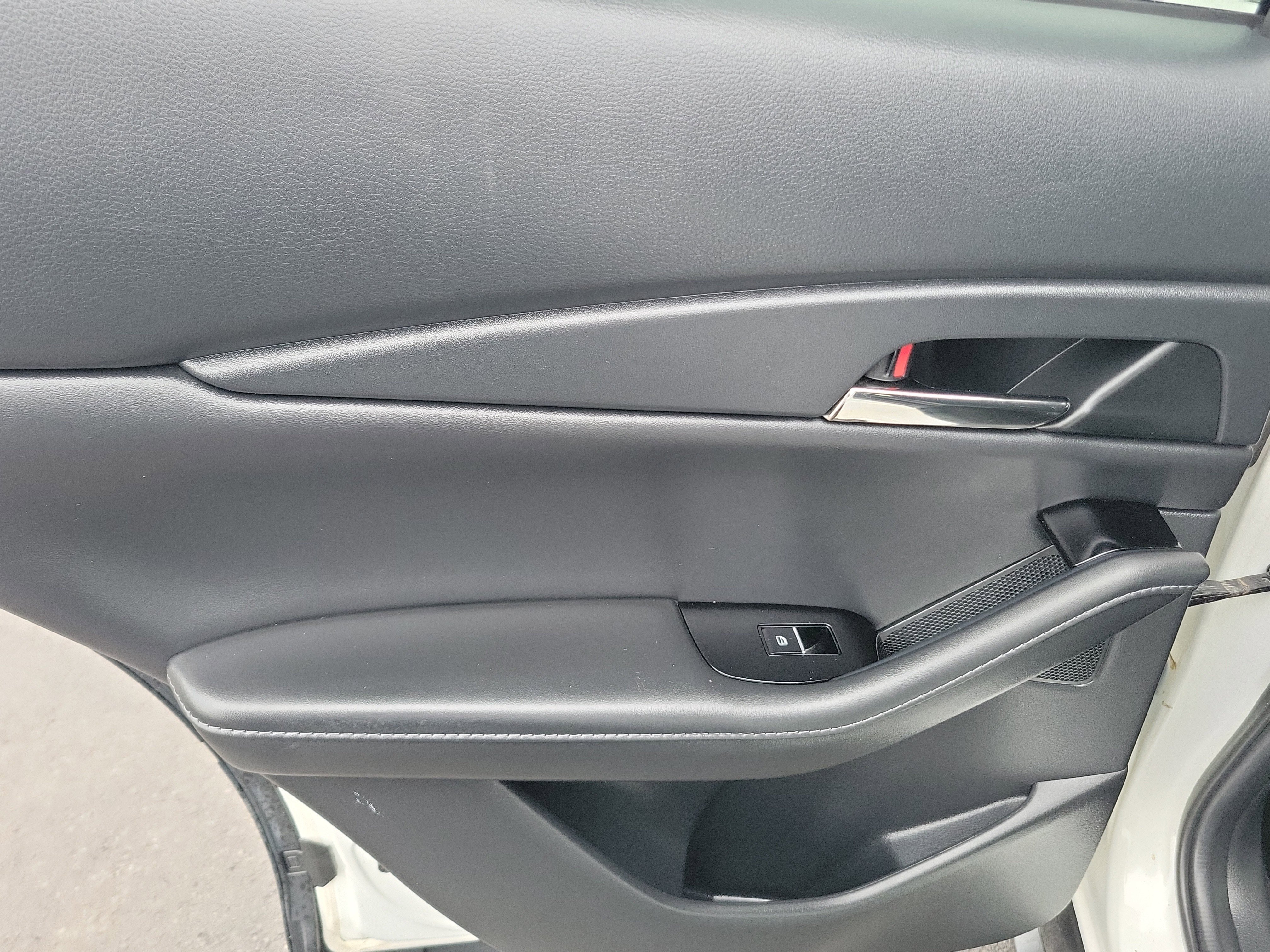 Used 2022 MAZDA CX-30 AWD 2.5 Turbo S image 27