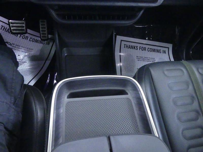 Used 2024 Rivian R1T Adventure image 18