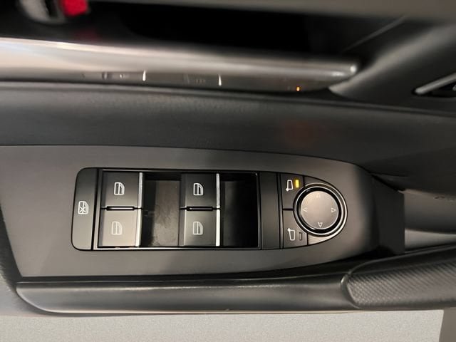 Used 2025 MAZDA CX-50 AWD 2.5 S w/ Select Package image 12