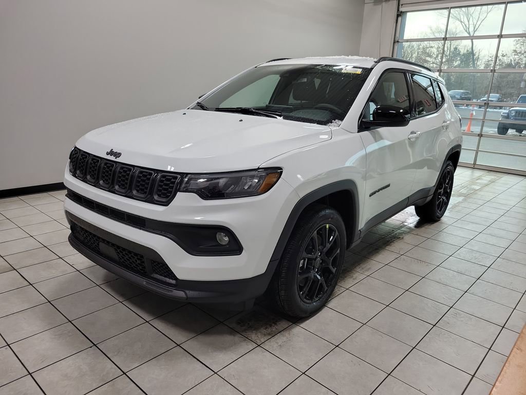 New 2026 Jeep Compass Latitude image 3