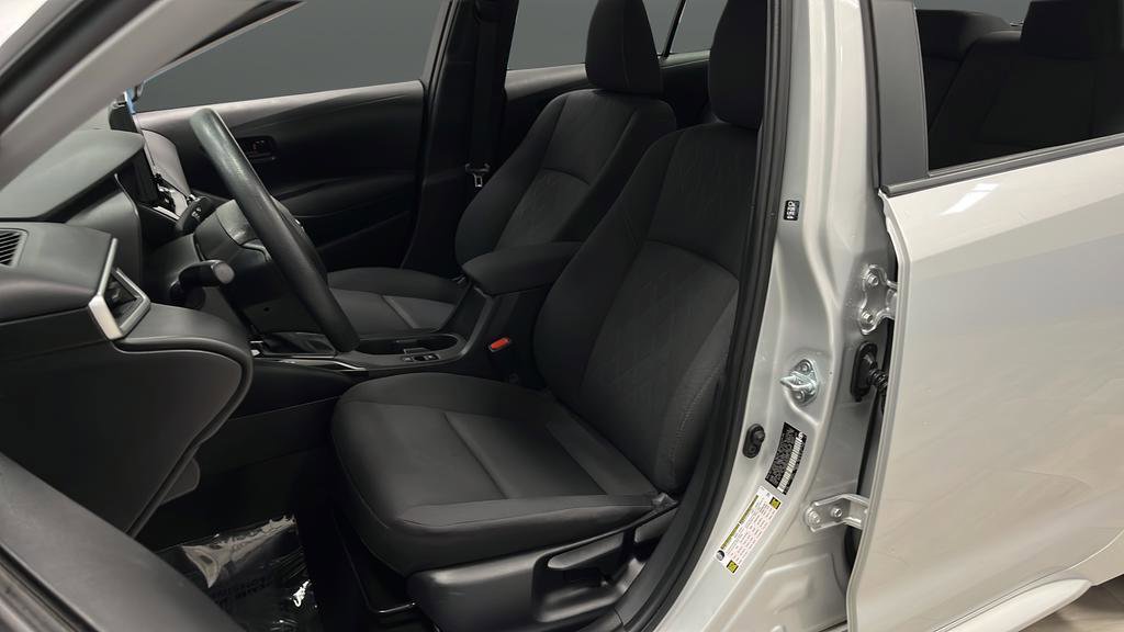 Used 2024 Toyota Corolla LE image 13