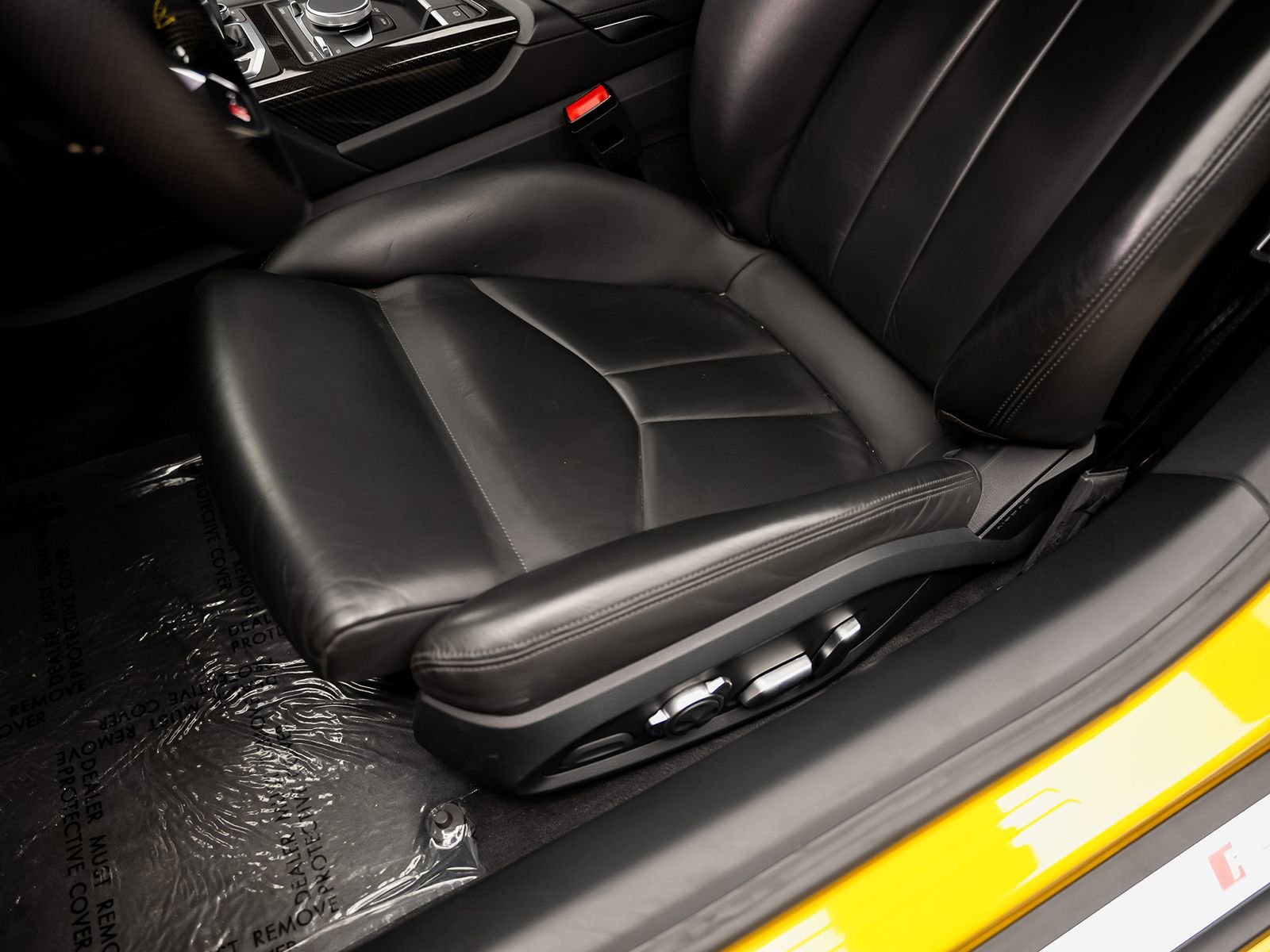 Used 2021 Audi R8 V10 w/ Premium Package image 33