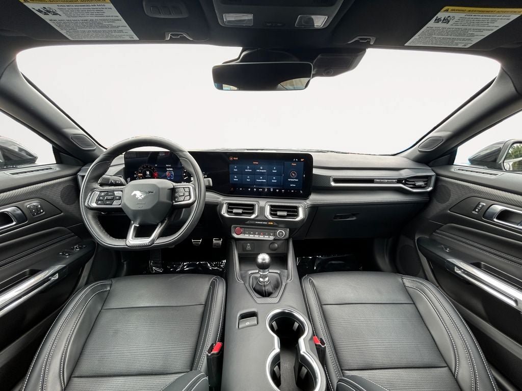 Used 2025 Ford Mustang GT Premium RWD image 11