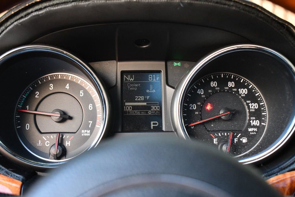 Used 2012 Jeep Grand Cherokee Overland image 19