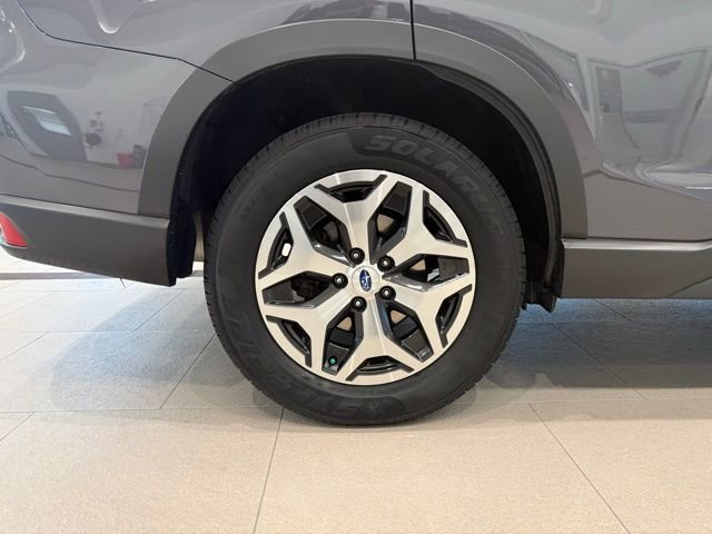 Used 2023 Subaru Forester Premium image 24
