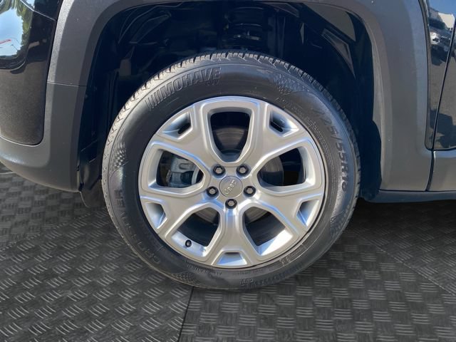 Used 2023 Jeep Renegade Limited AWD/4WD image 32