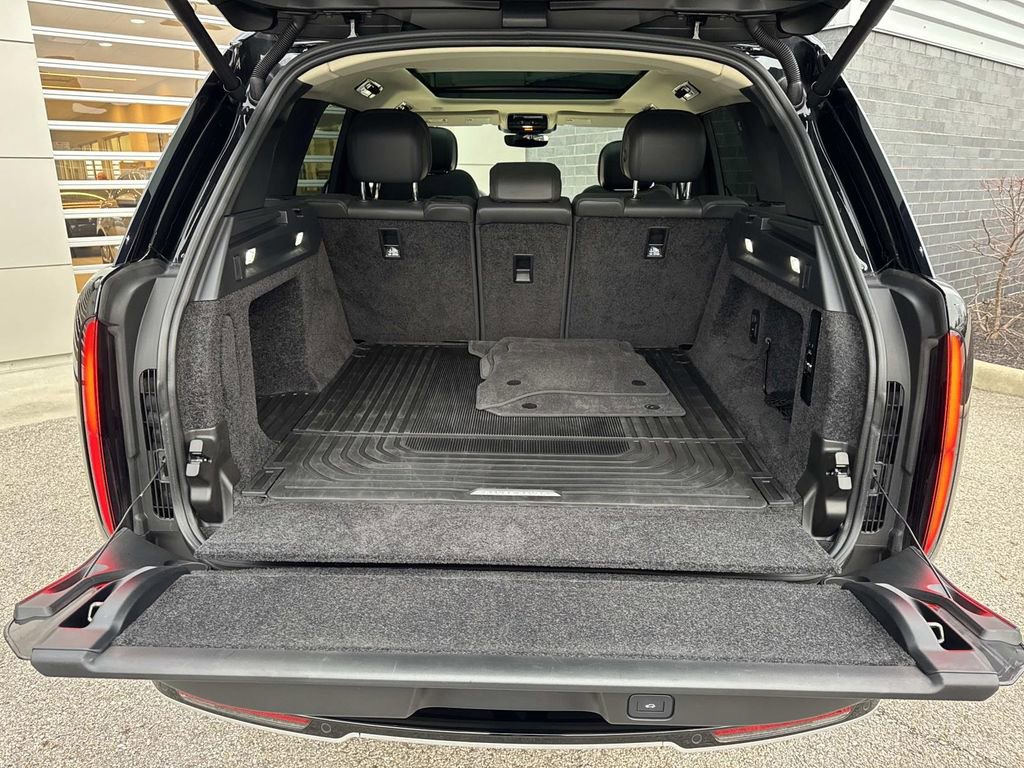 Certified 2024 Land Rover Range Rover SE AWD/4WD image 6