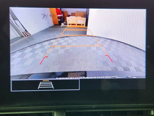 Certified 2024 Chevrolet Trax RS w/ Driver Confidence Package FWD image 19