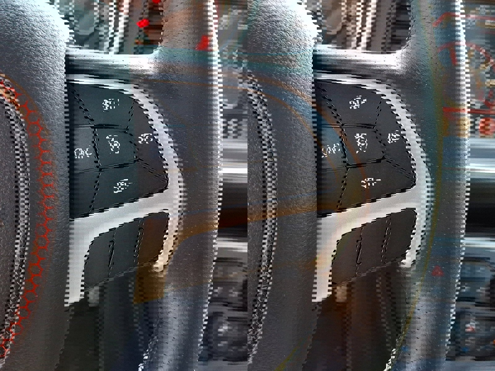 Used 2016 Dodge Challenger R/T Scat Pack w/ Leather Interior Group RWD image 22