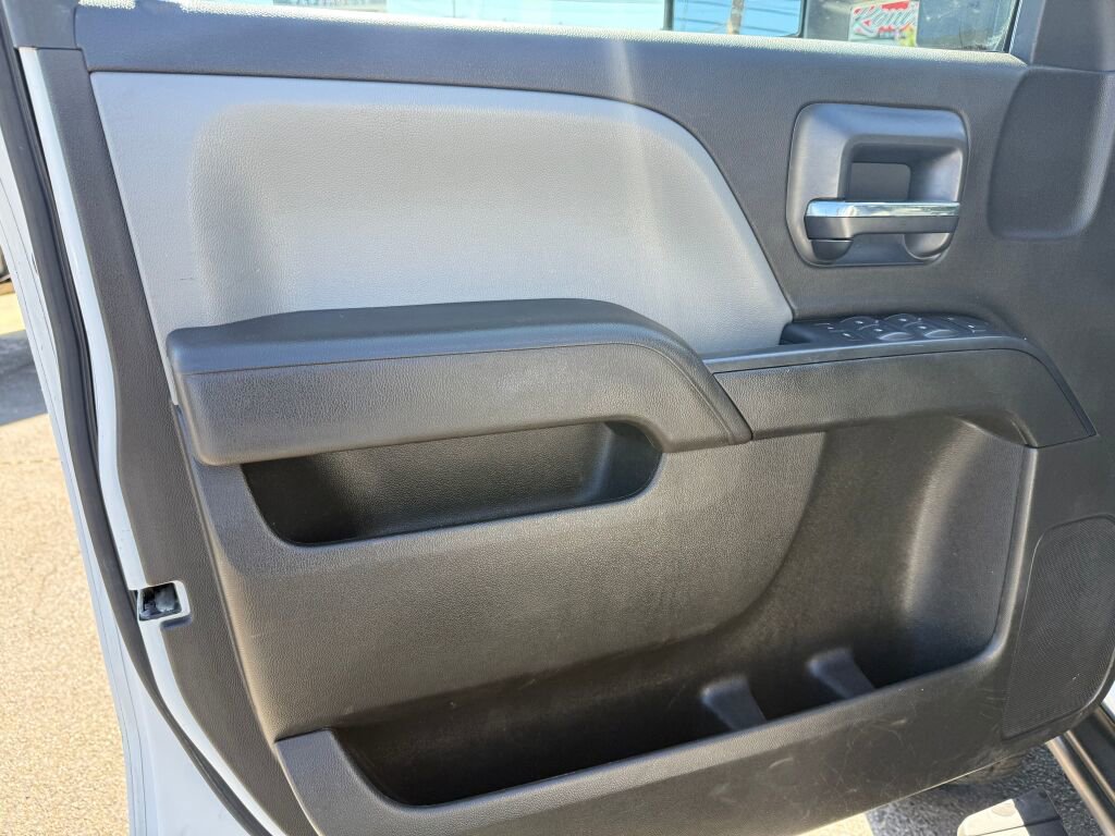 Used 2016 Chevrolet Silverado 1500 W/T w/ Trailering Package AWD/4WD image 9