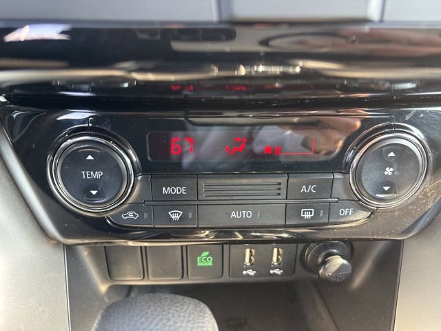 Used 2023 Mitsubishi Eclipse Cross LE image 31