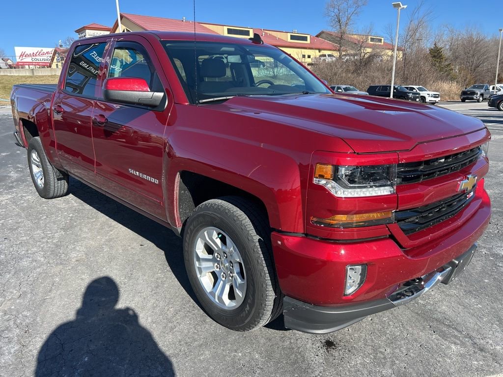 Used 2018 Chevrolet Silverado 1500 LT w/ All Star Edition image 3