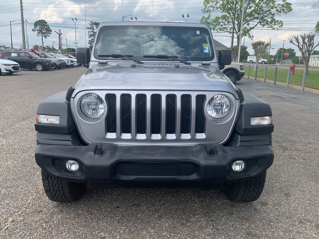 Used 2019 Jeep Wrangler Unlimited Sport S AWD/4WD image 3