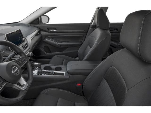 Certified 2025 Nissan Altima 2.5 SV image 11