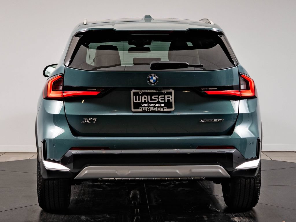 New 2026 BMW X1 xDrive28i w/ Convenience Package AWD/4WD image 7