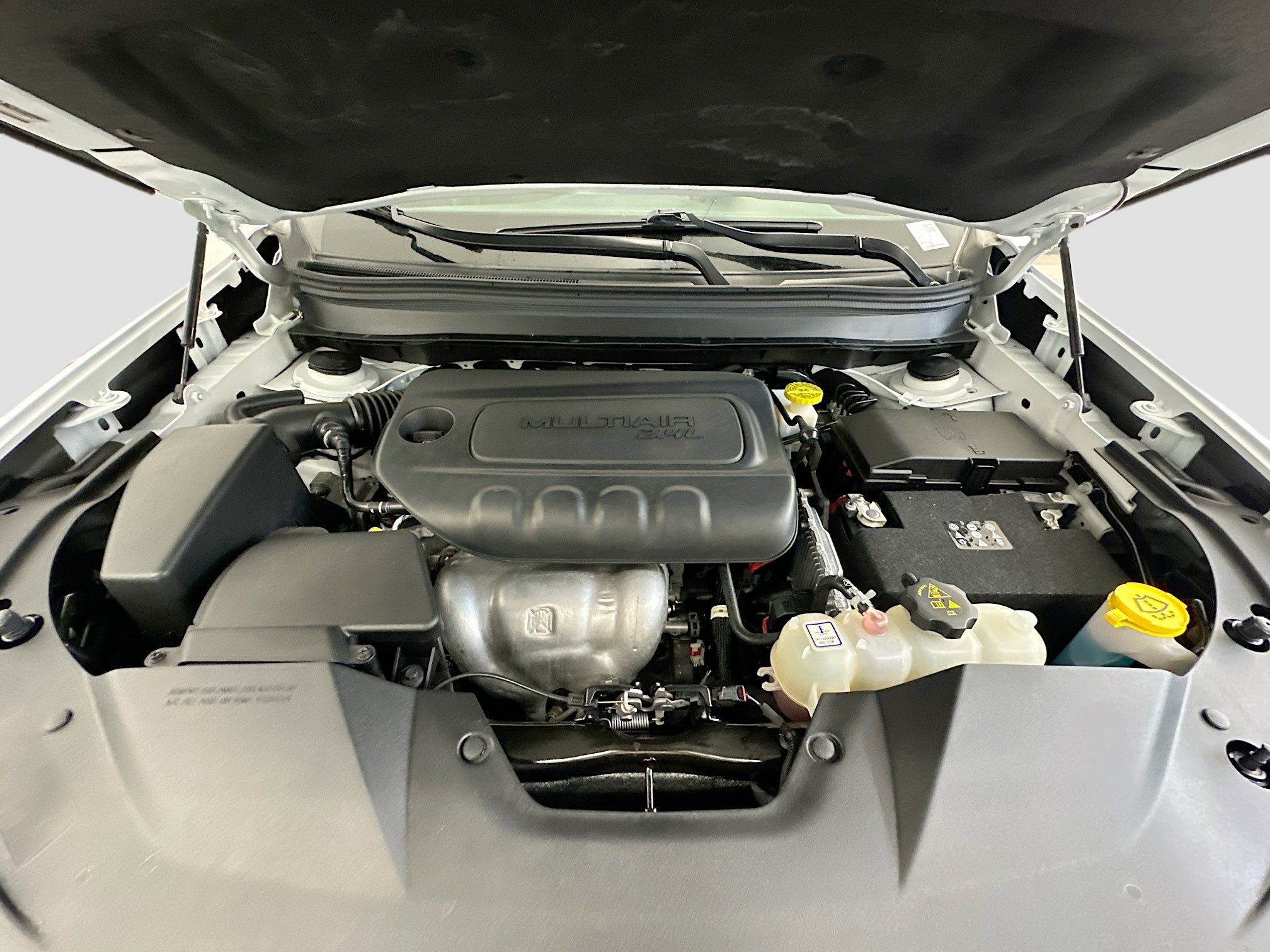 Used 2023 Jeep Cherokee Altitude Lux image 35