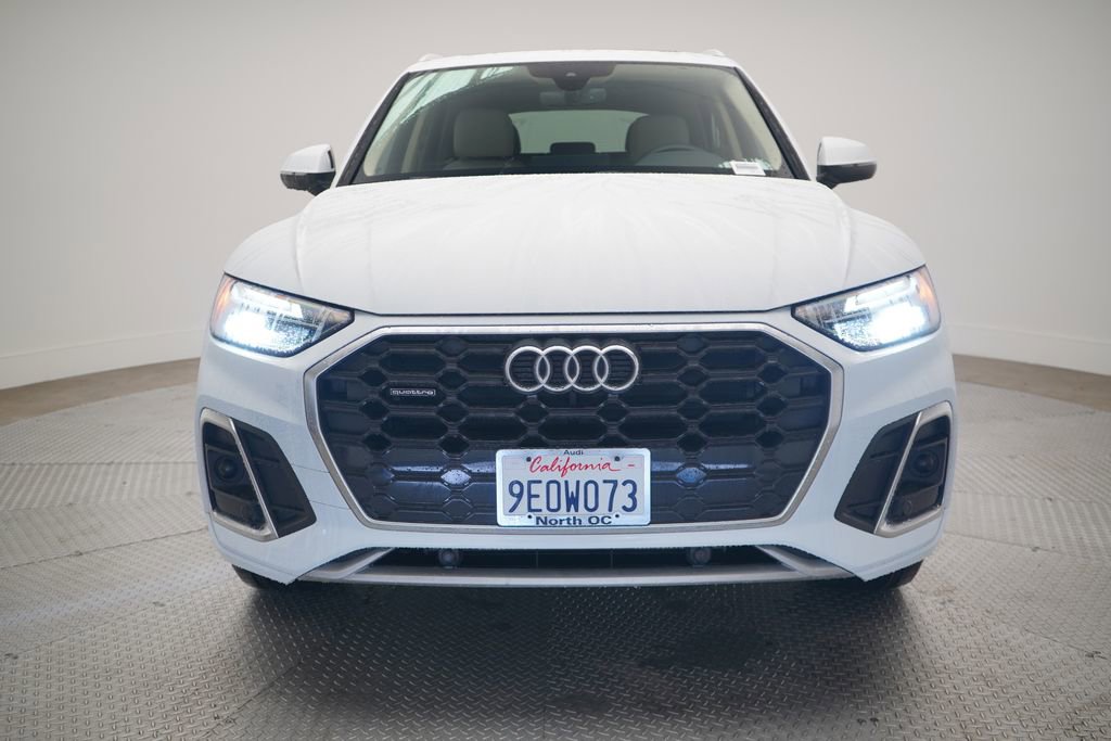 Used 2023 Audi Q5 2.0T Premium w/ Convenience Package image 5