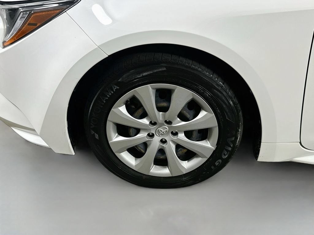 Used 2022 Toyota Corolla LE FWD image 8