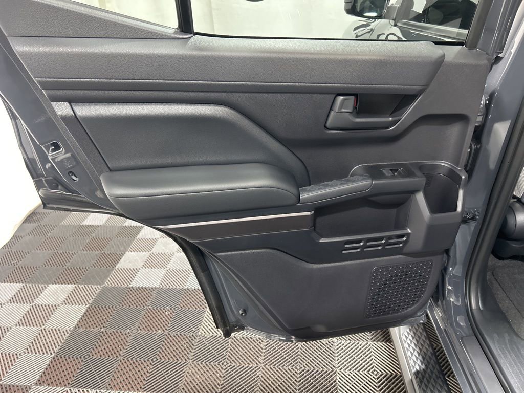 Used 2026 Toyota 4Runner SR5 image 21