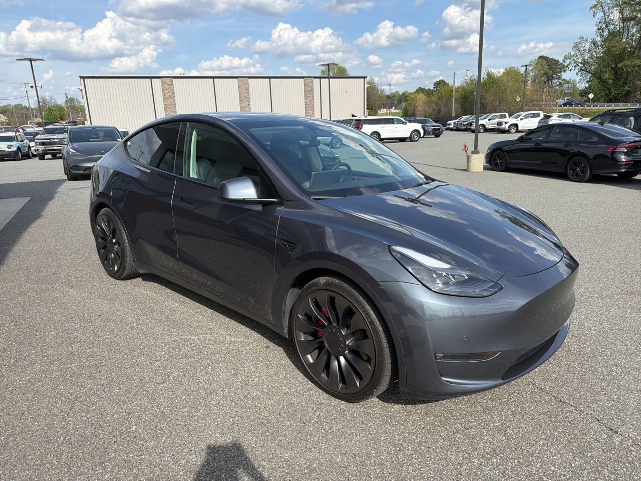 Used 2022 Tesla Model Y Performance image 8