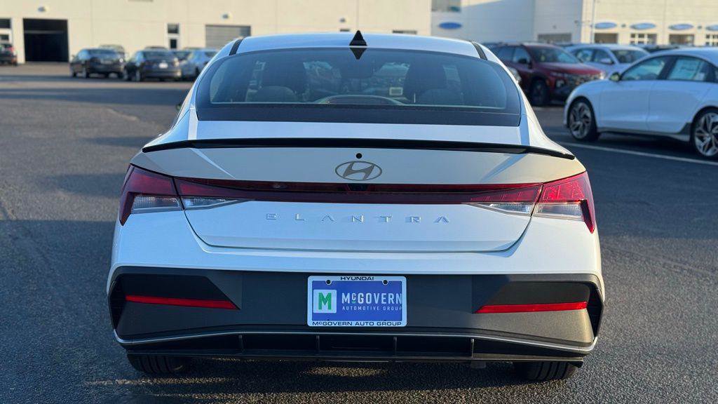 New 2026 Hyundai Elantra Sport FWD image 3