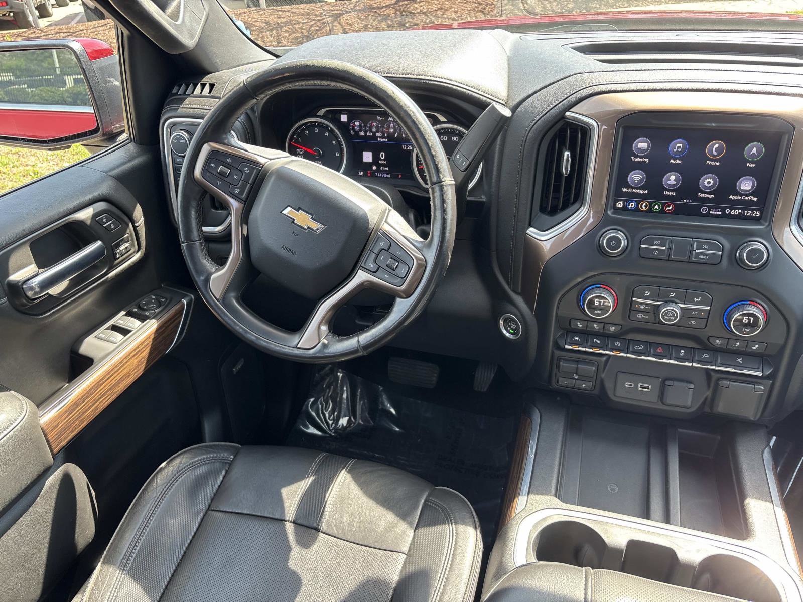 Used 2020 Chevrolet Silverado 1500 High Country w/ Technology Package image 27