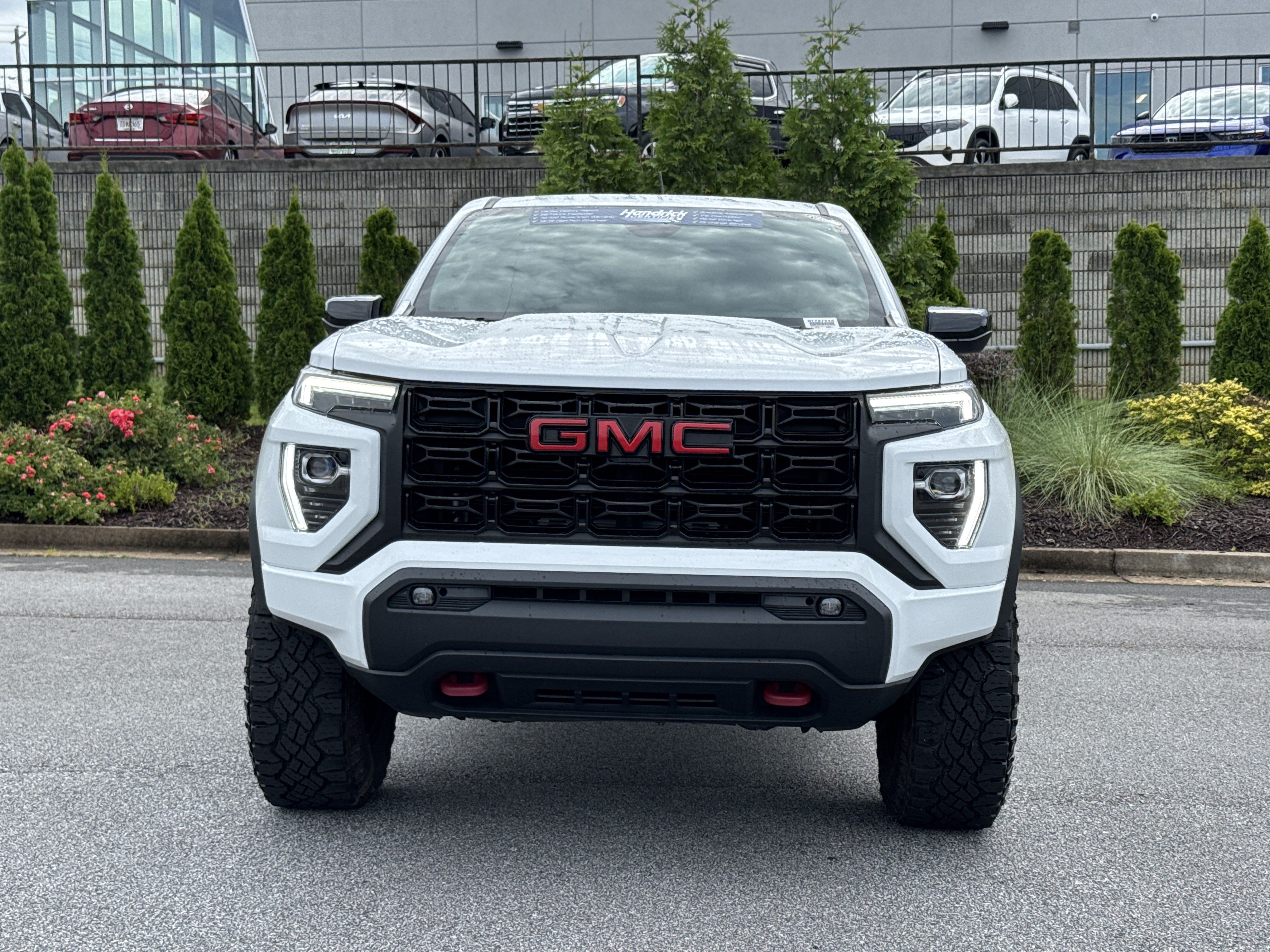 Used 2024 GMC Canyon Elevation w/ Elevation Premium Package AWD/4WD image 3