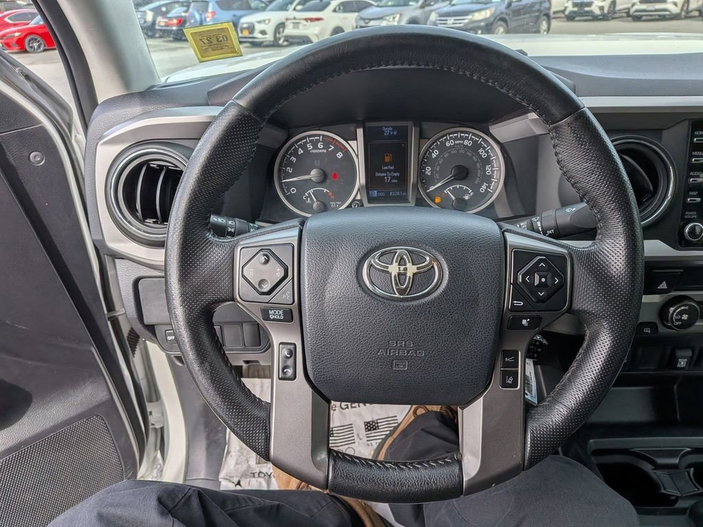 Used 2020 Toyota Tacoma SR5 image 10