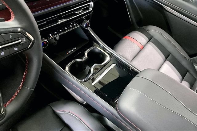 New 2026 Chevrolet Traverse RS AWD/4WD image 8