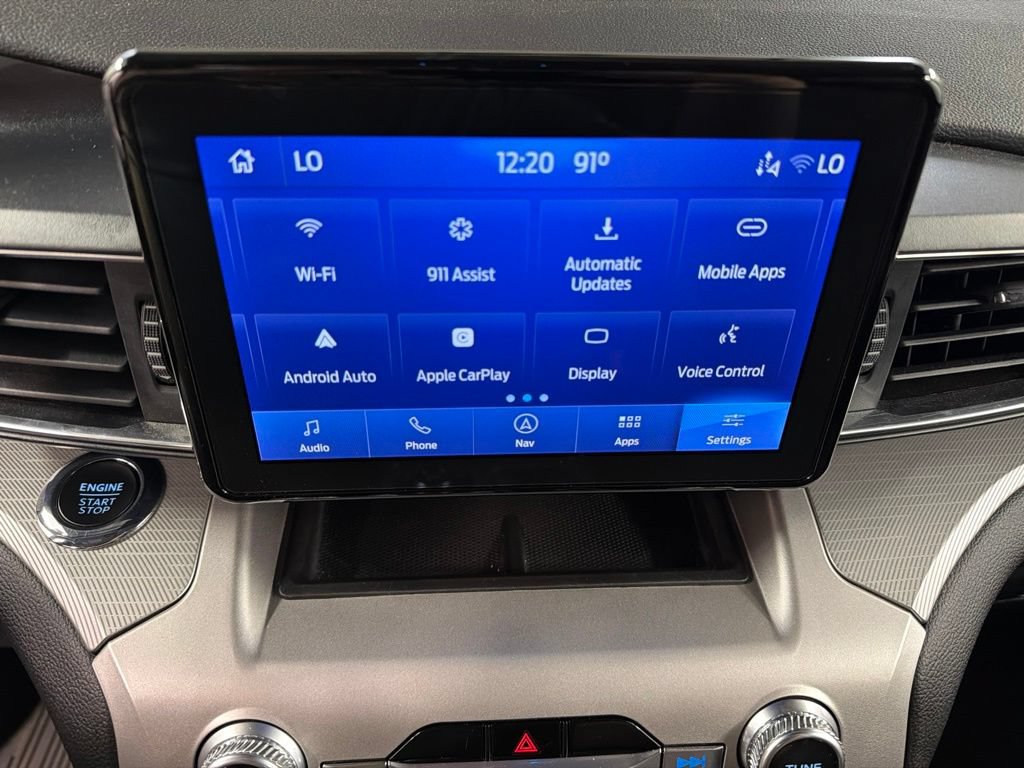 Certified 2022 Ford Explorer XLT w/ Equipment Group 202A AWD/4WD image 10