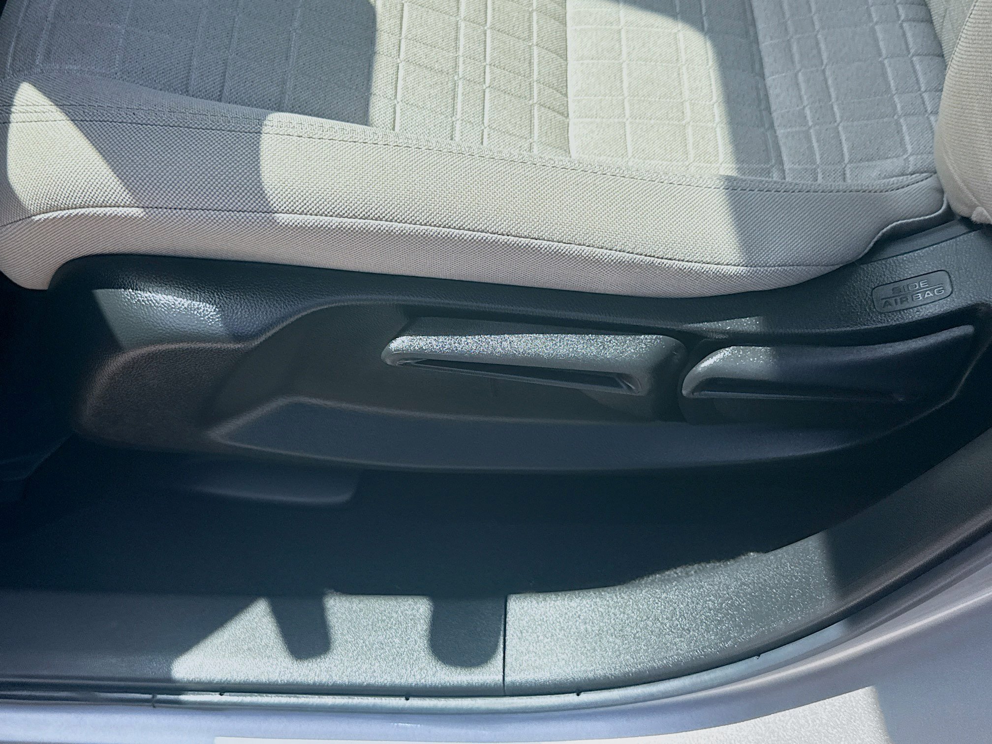 Used 2024 Honda HR-V LX image 15