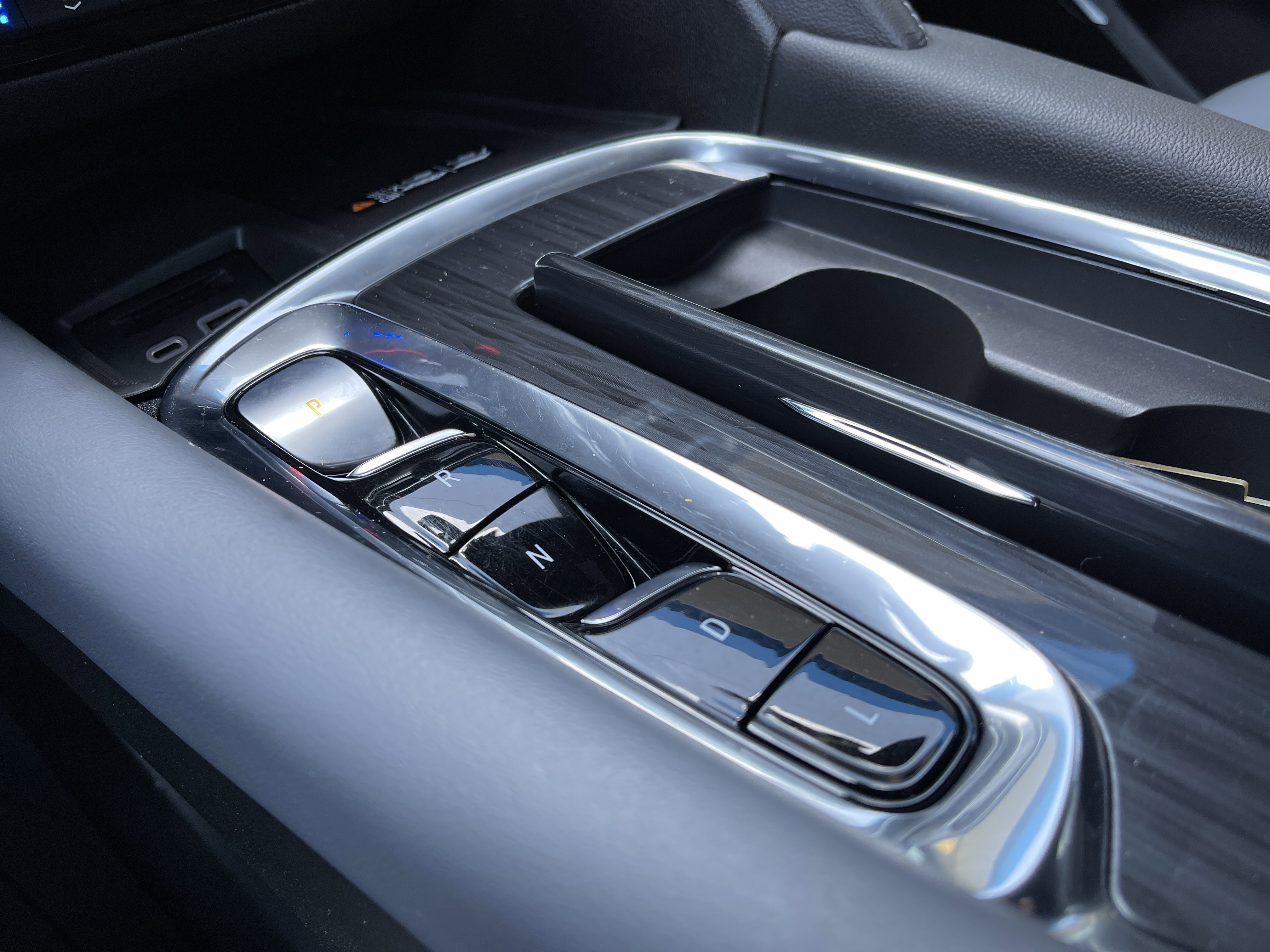 Used 2023 Buick Enclave Premium w/ LPO, Floor Liner Package image 34