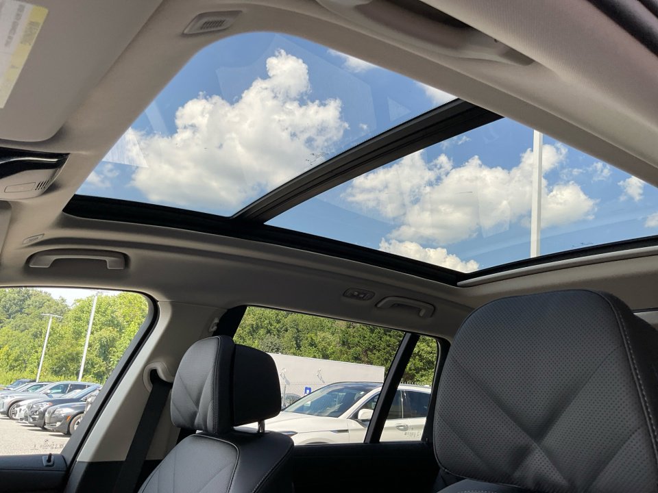 Certified 2026 BMW X7 xDrive40i image 21