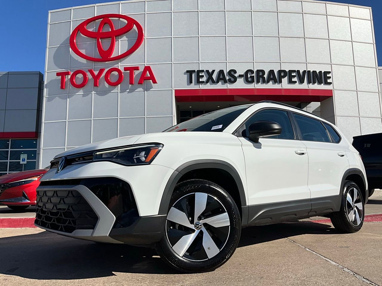 Used 2025 Volkswagen Taos S image 2