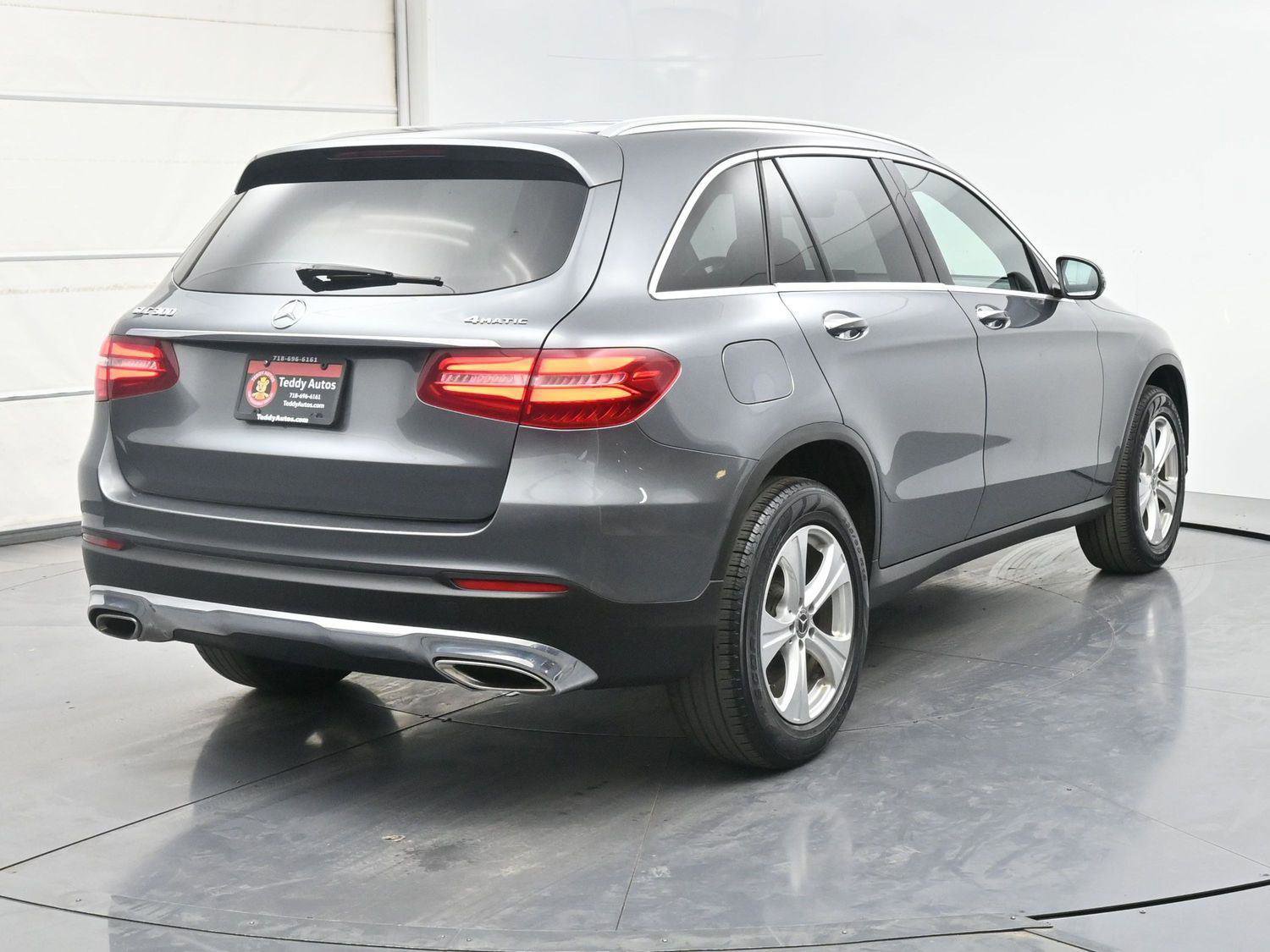 Used 2018 Mercedes-Benz GLC 300 4MATIC image 25