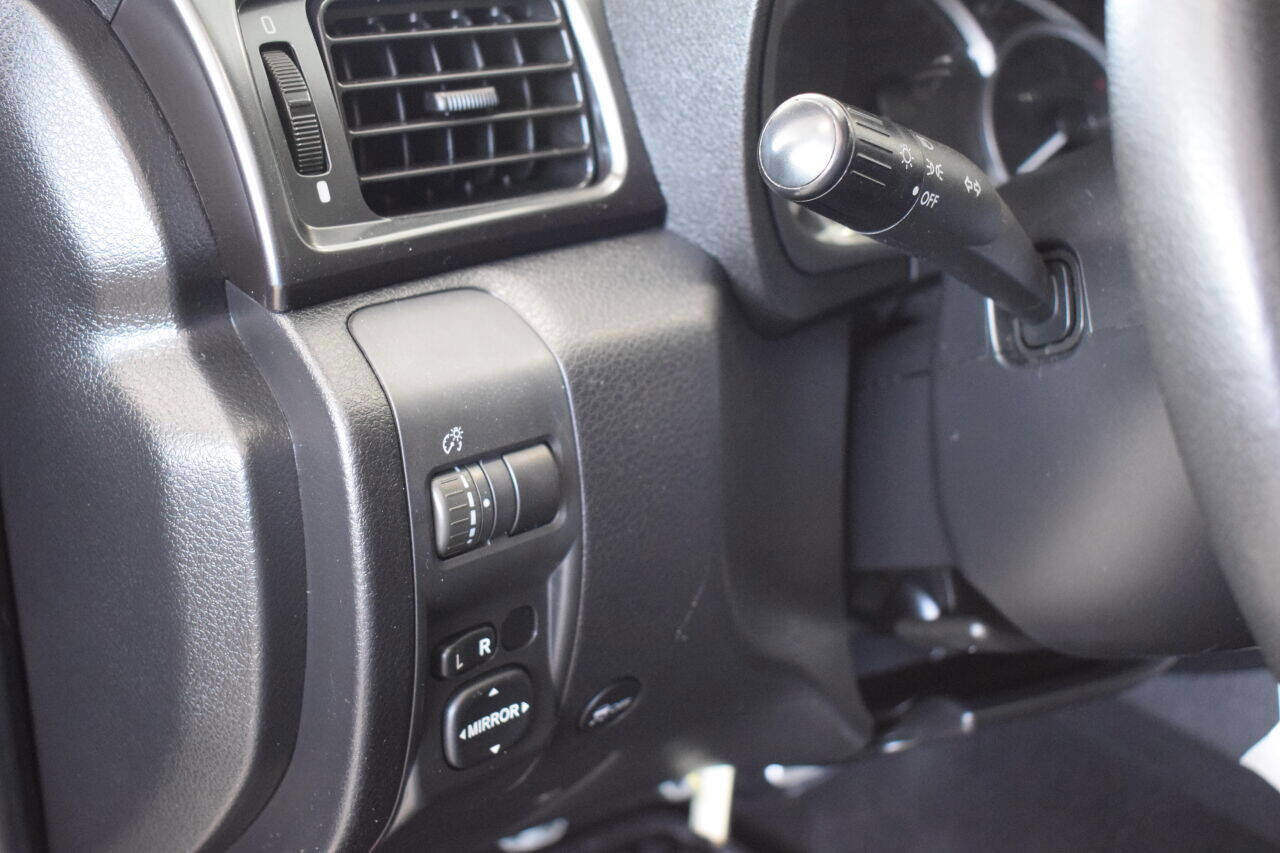 Used 2012 Subaru Impreza WRX Sedan image 28