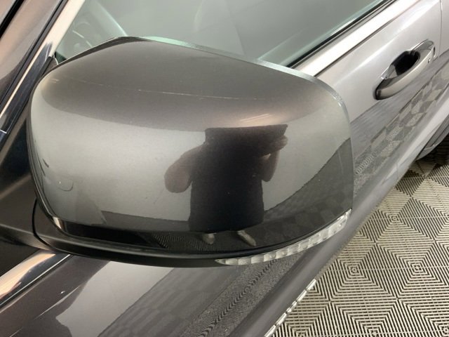 Used 2015 Jeep Grand Cherokee SRT w/ Luxury Group II image 10