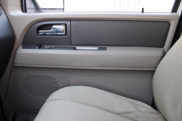 Used 2013 Ford Expedition EL XL image 27