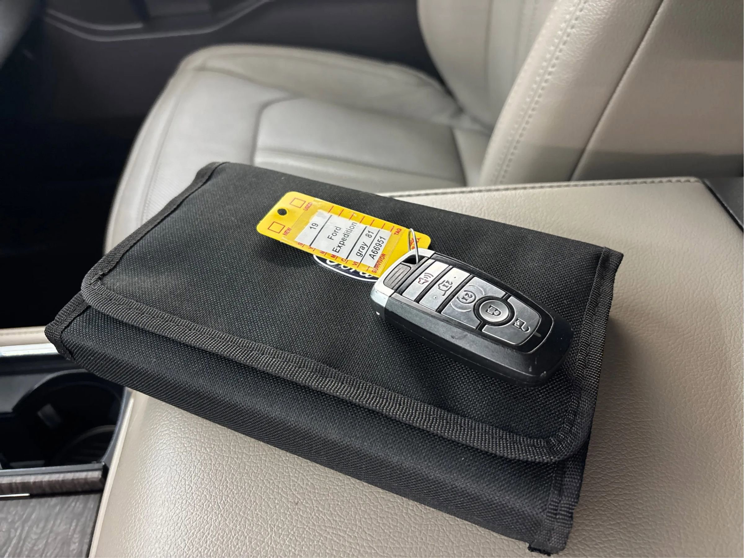 Used 2019 Ford Expedition Limited w/ Equipment Group 301A image 40