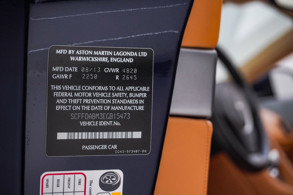 Used 2014 Aston Martin DB9 Volante RWD image 42