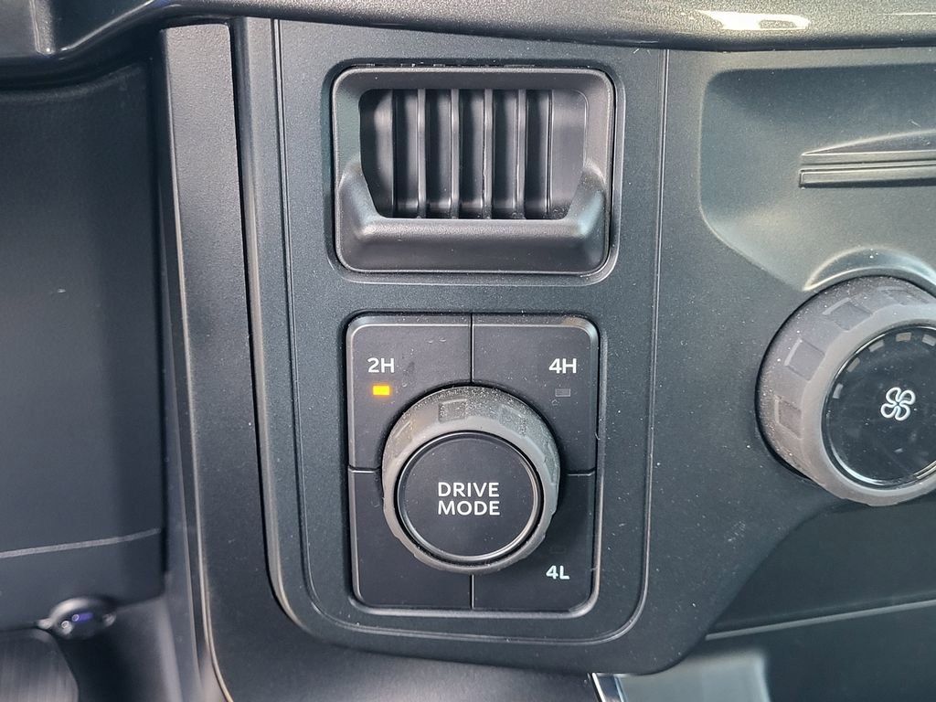 Used 2025 Ford F150 STX AWD/4WD image 22