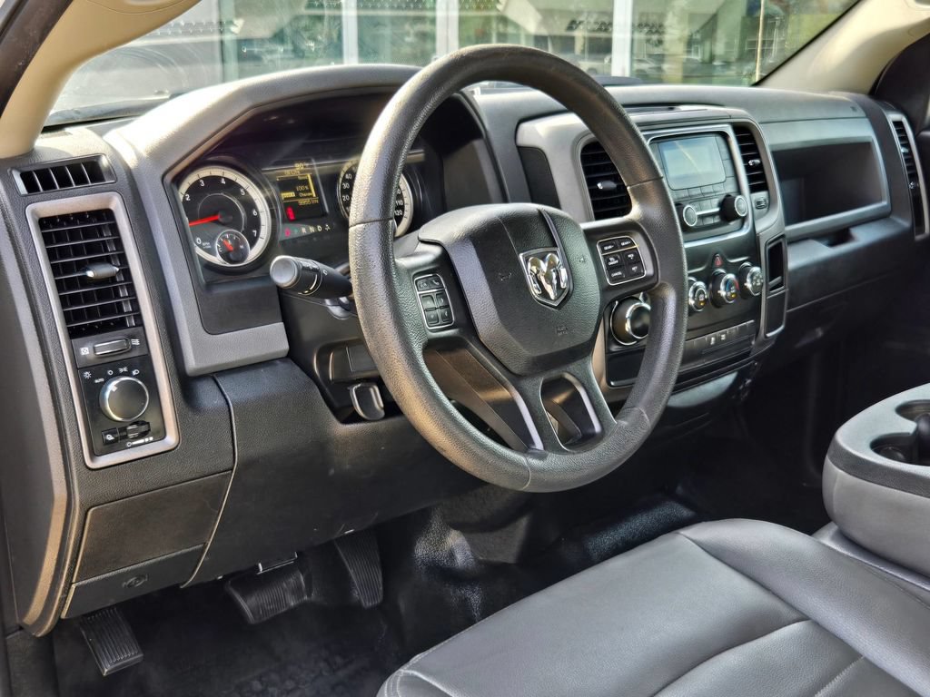 Used 2019 RAM 1500 Tradesman RWD image 12