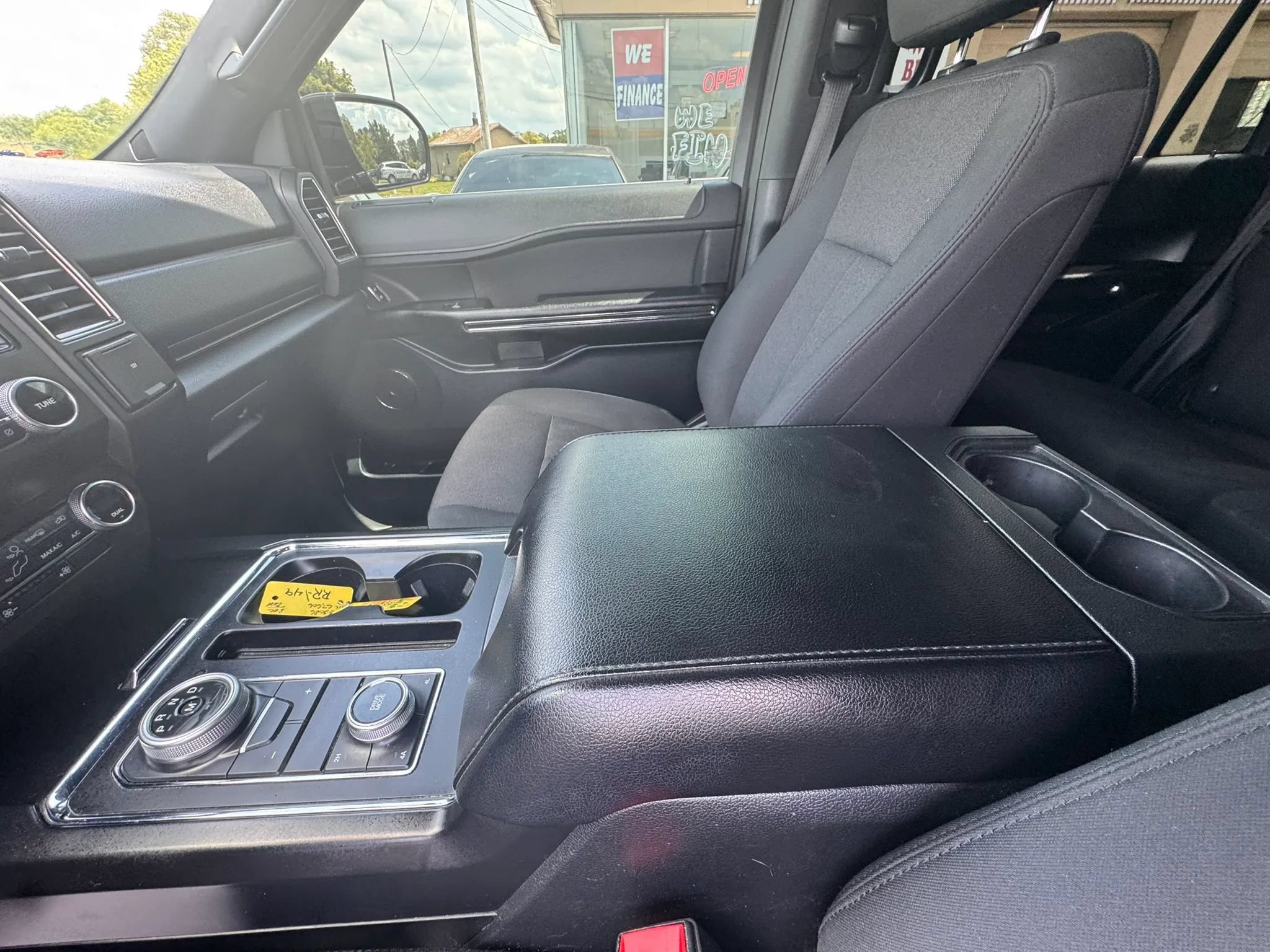 Used 2021 Ford Expedition XL AWD/4WD image 16
