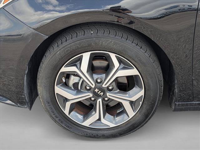 Used 2021 Kia Forte LXS FWD image 21
