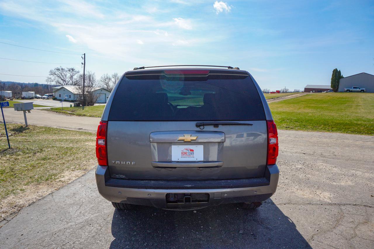 Used 2007 Chevrolet Tahoe LTZ w/ LTZ Preferred Equipment Group image 4