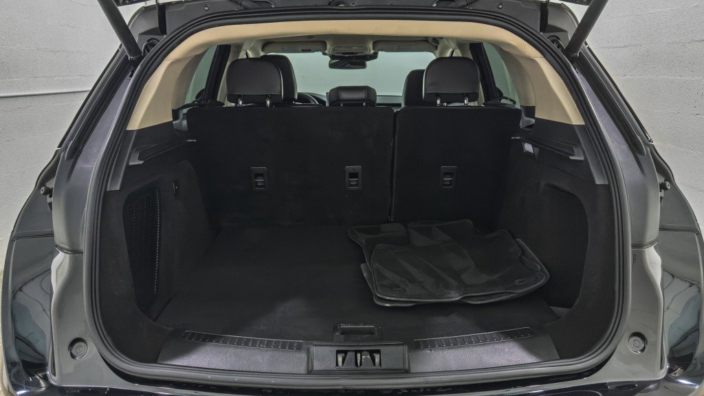 Used 2024 Lincoln Corsair AWD image 9